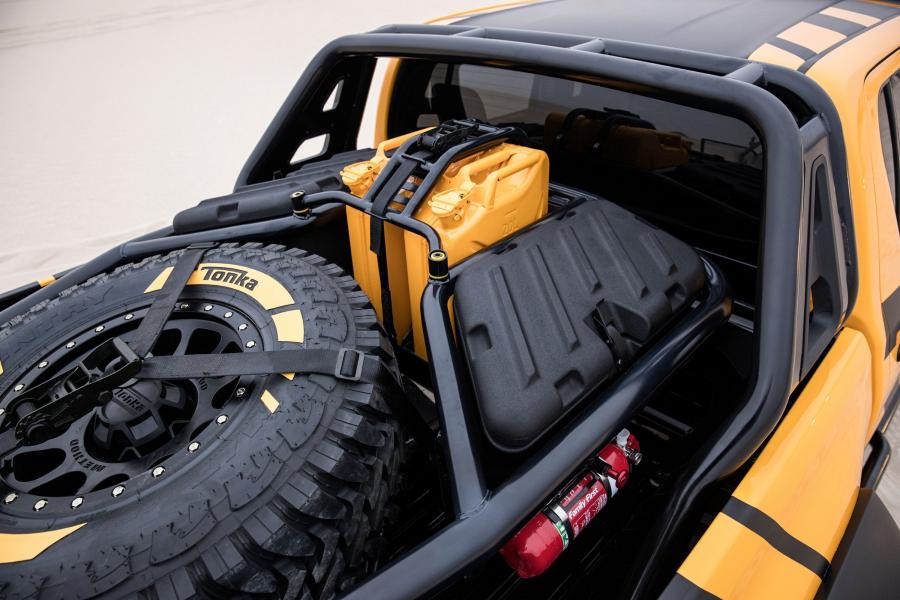 Багажник Toyota Hilux Tonka Concept 2017 года  (фото 13 из 40)